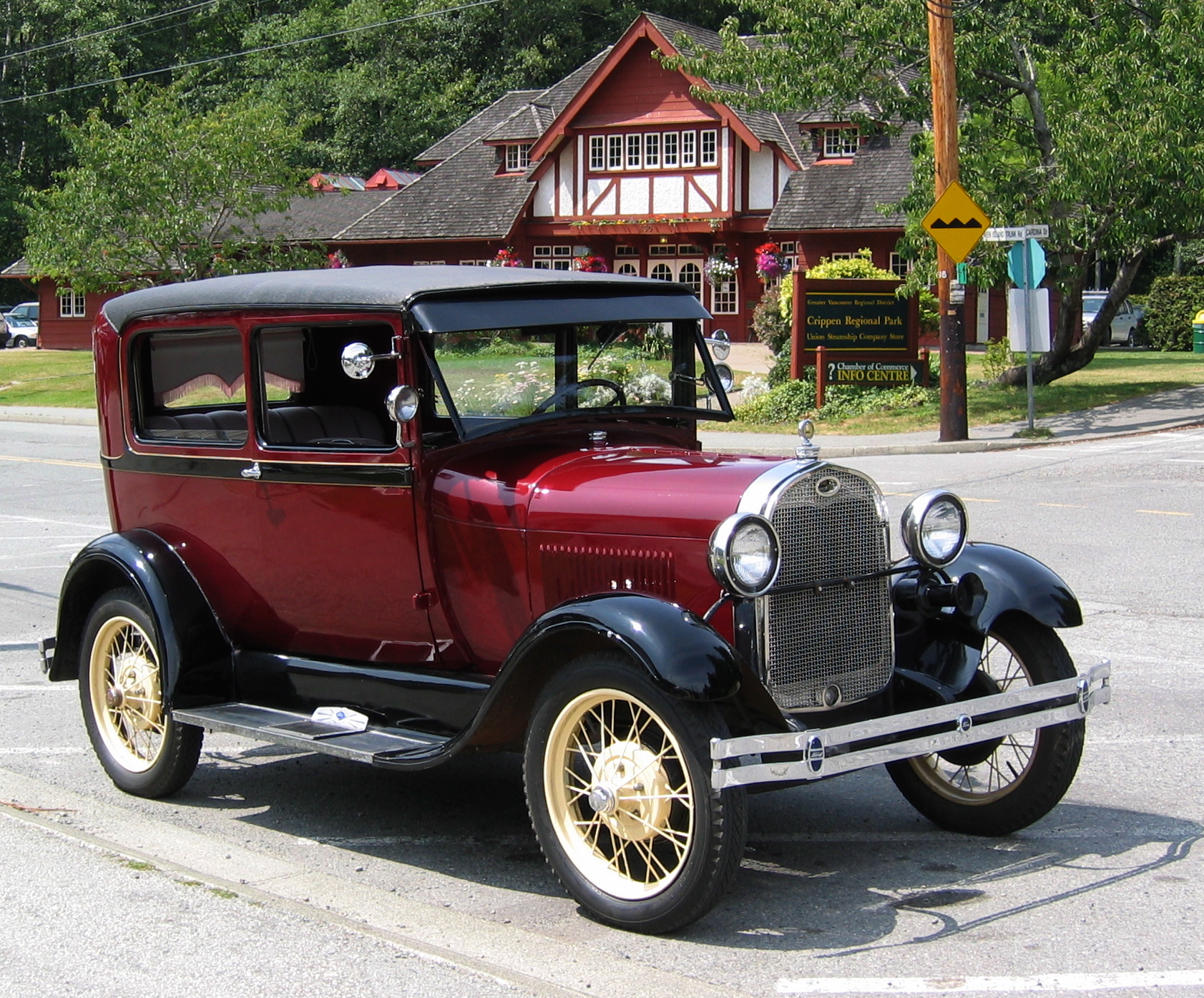 Ford Model A Tudor — foto 1 de 1